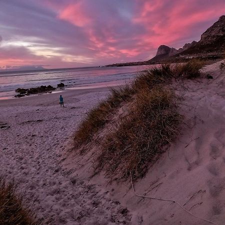 Beachcomber Overnight Stay Pringle Bay - Not Self-Catering Eksteriør billede