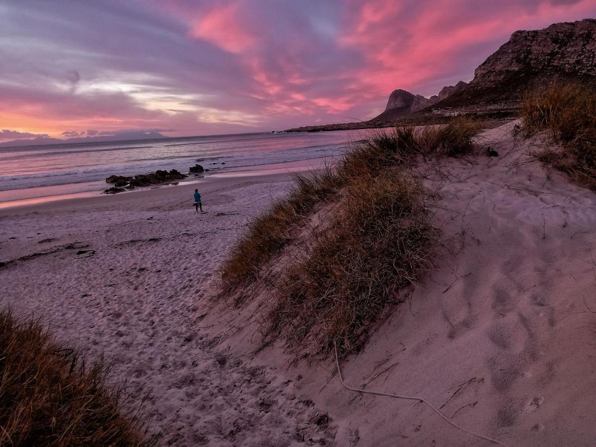 Beachcomber Overnight Stay Pringle Bay - Not Self-Catering Eksteriør billede